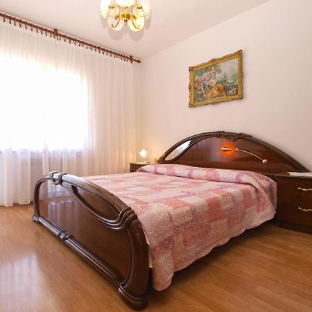 Apartments Medulinka 1704 Exterior photo